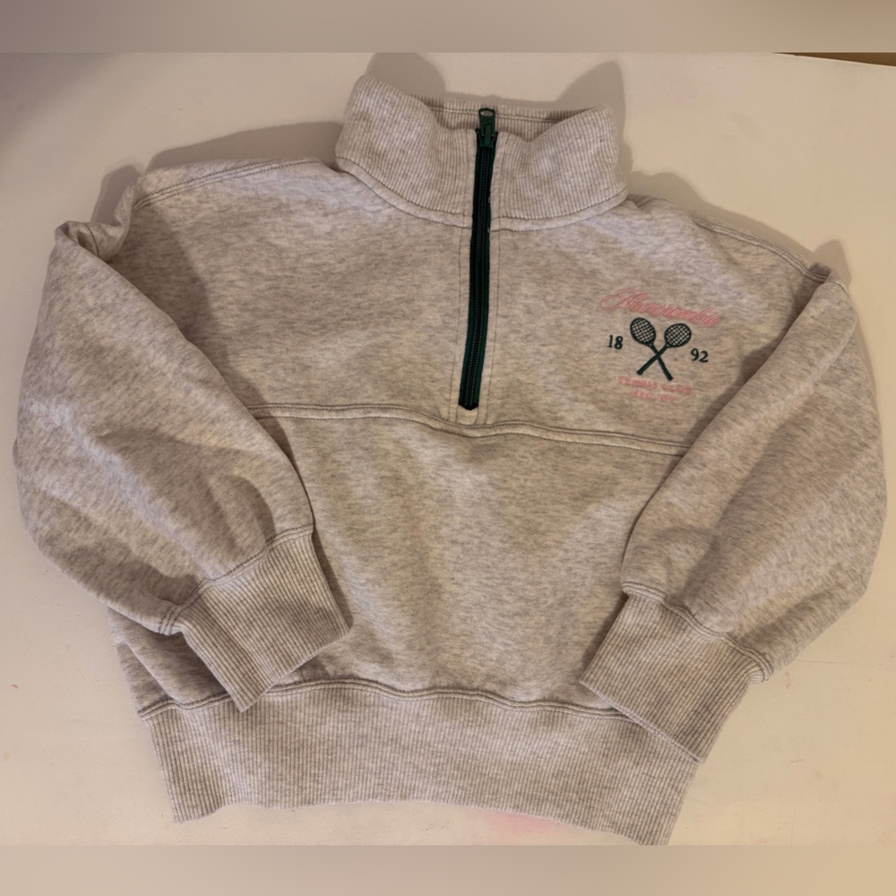 Abercrombie & Fitch Girls Light Gray Tennis Club Quarter-Zip Size 5/6